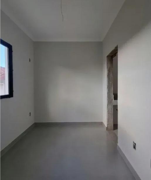 Casa, Planalto, 2 Quartos, 1 Vaga, 2 Suítes