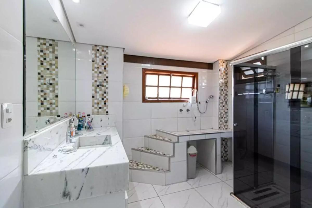 Casa, Jardim Riacho das Pedras, 6 Quartos, 4 Vagas, 2 Suítes