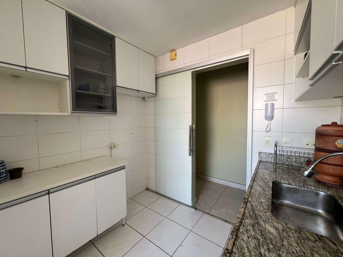Apartamento, Floresta, 3 Quartos, 2 Vagas, 1 Suíte