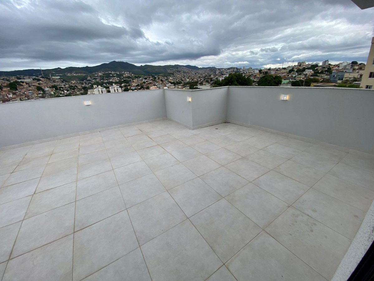 Cobertura, São Geraldo, 2 Quartos, 2 Vagas, 1 Suíte