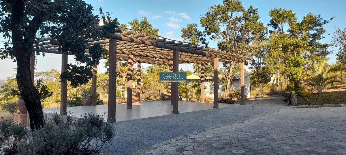 Casa em Condomínio, Saraiva, 4 Quartos, 10 Vagas, 3 Suítes