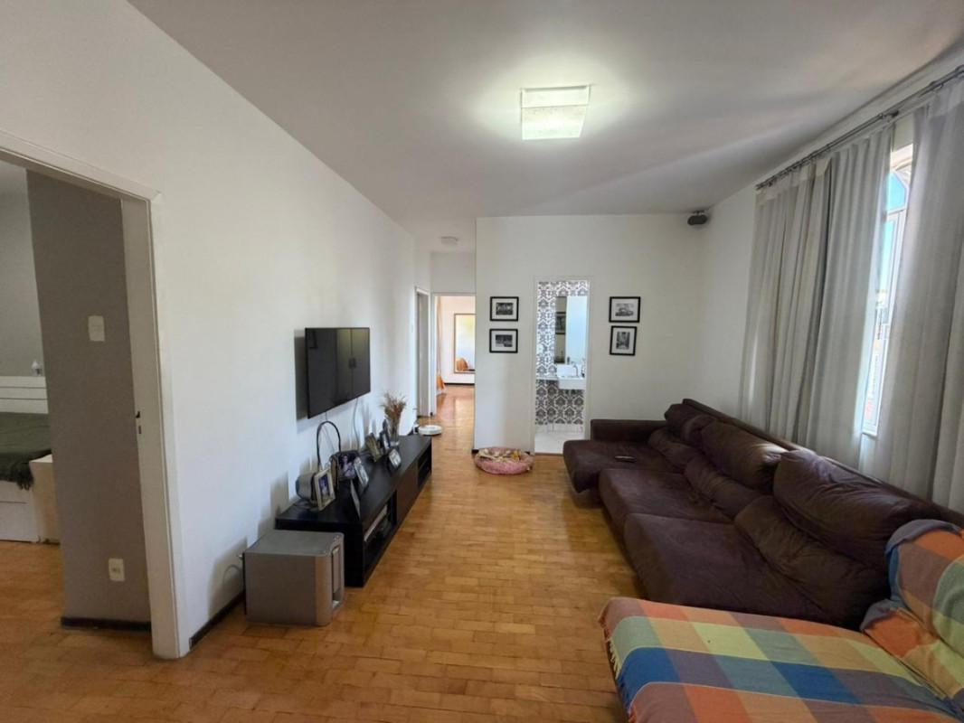 Casa, São Luiz (pampulha), 4 Quartos, 8 Vagas, 1 Suíte