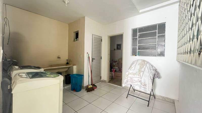 Casa, Nova Granada, 3 Quartos, 2 Vagas, 1 Suíte