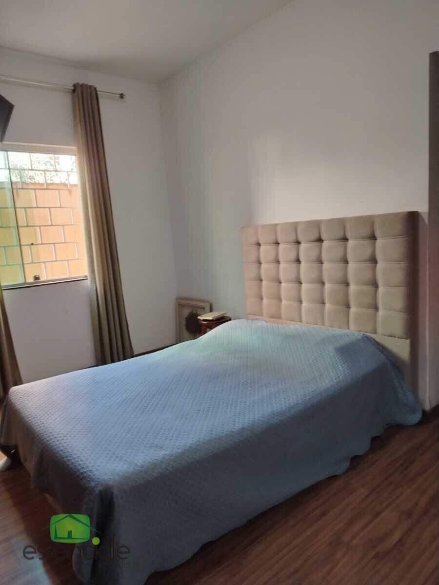 Casa, Novo Eldorado, 3 Quartos, 2 Vagas, 1 Suíte
