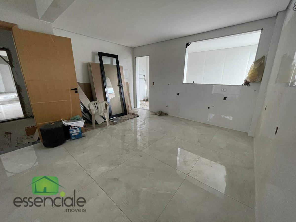 Apartamento, Santa Cruz Industrial, 3 Quartos, 2 Vagas, 1 Suíte