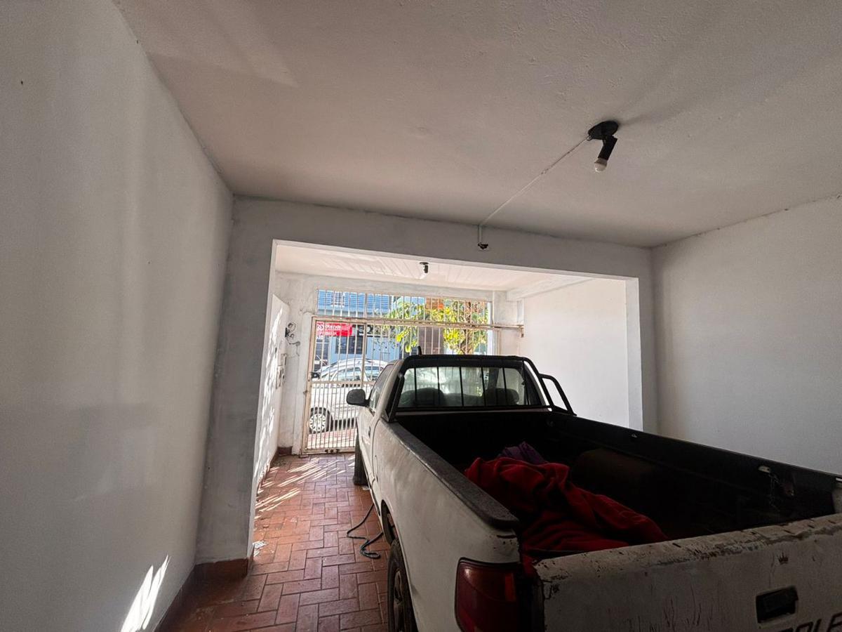 Casa, Santa Cruz, 5 Quartos, 0 Vaga