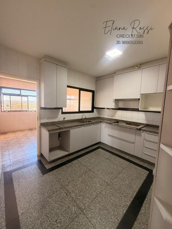 Apartamento, Centro, 4 Quartos, 2 Vagas, 1 Suíte