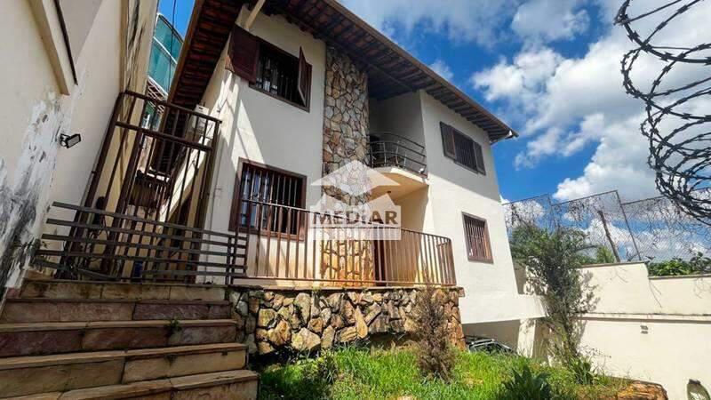 Casa, Comiteco, 4 Quartos, 4 Vagas, 2 Suítes