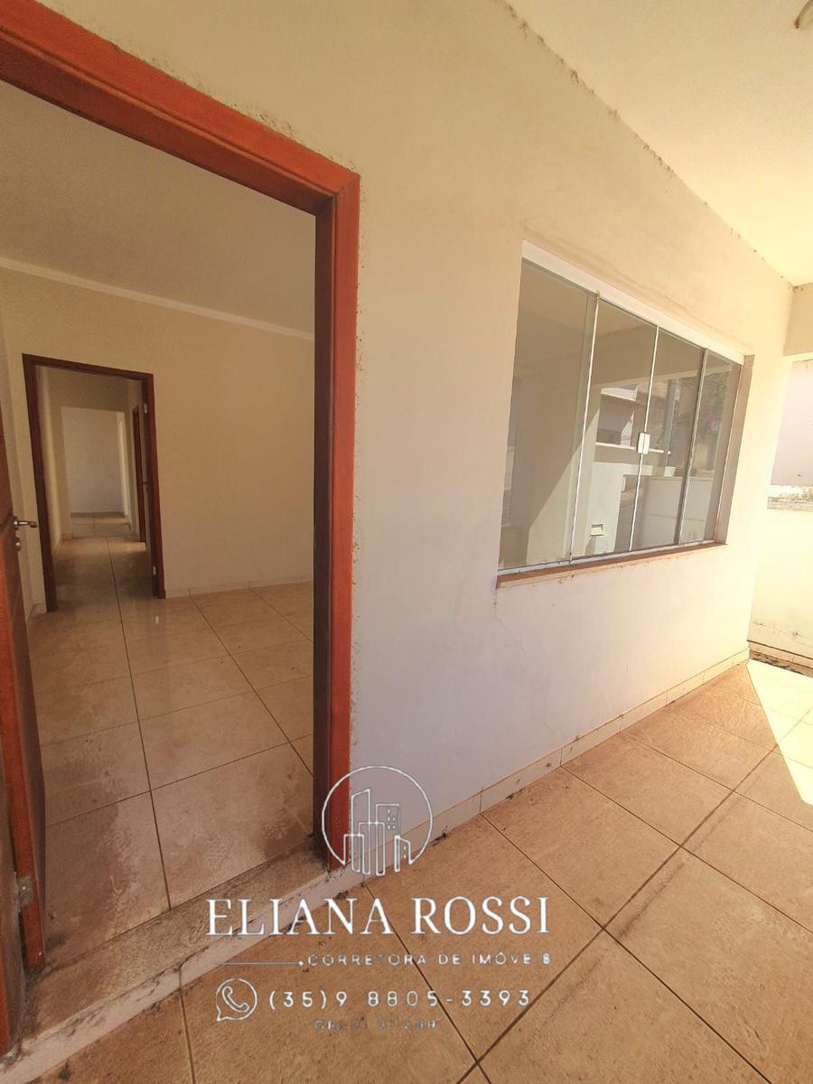 Casa, Centro, 3 Quartos, 2 Vagas, 1 Suíte