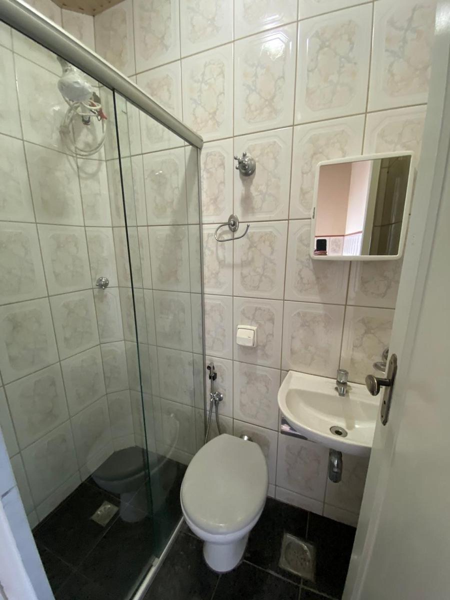 Casa Comercial, Floresta, 4 Quartos, 1 Vaga, 1 Suíte