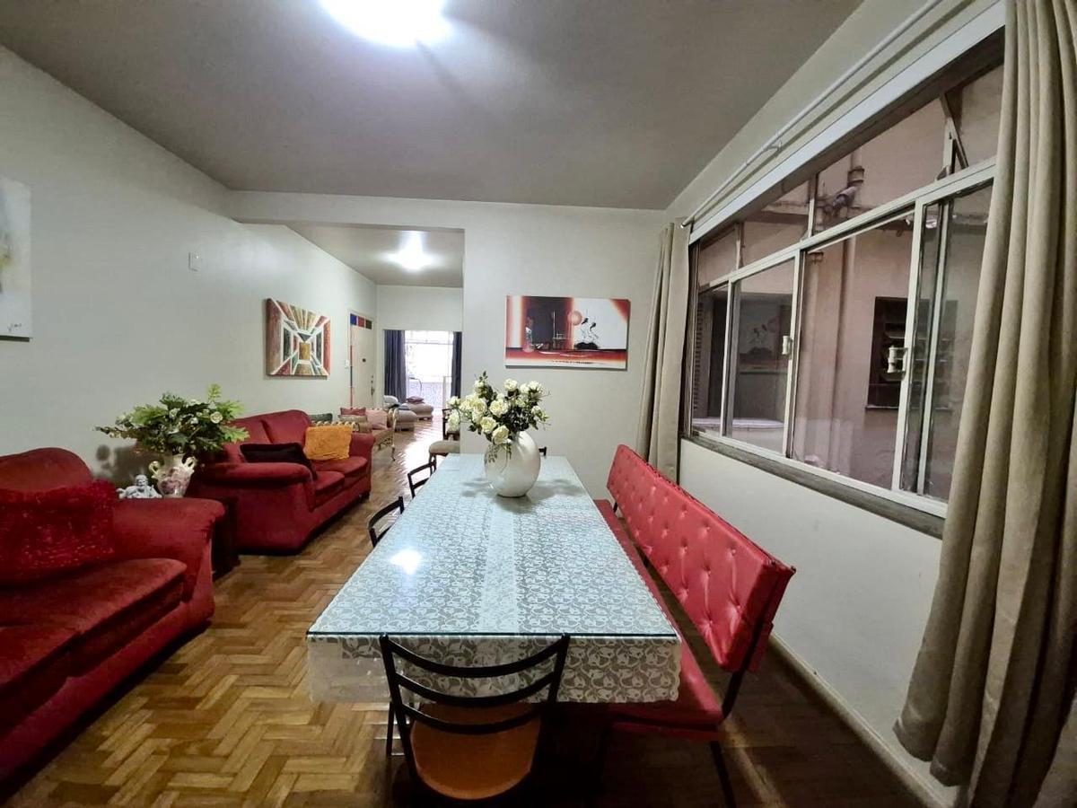 Apartamento, Centro, 4 Quartos, 0 Vaga, 1 Suíte