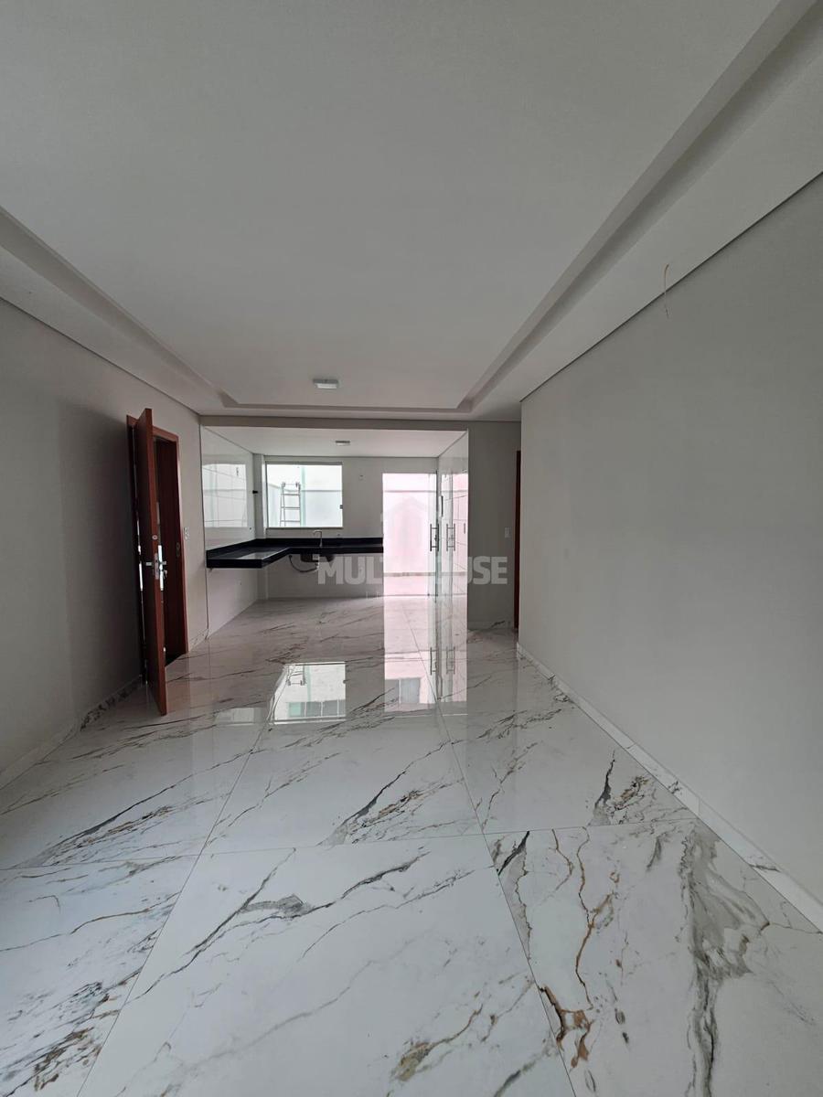 Apartamento, Santa Mônica, 2 Quartos, 0 Vaga, 2 Suítes