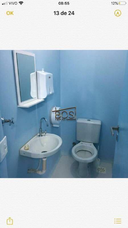 Sala, Centro, 2 Quartos, 0 Vaga