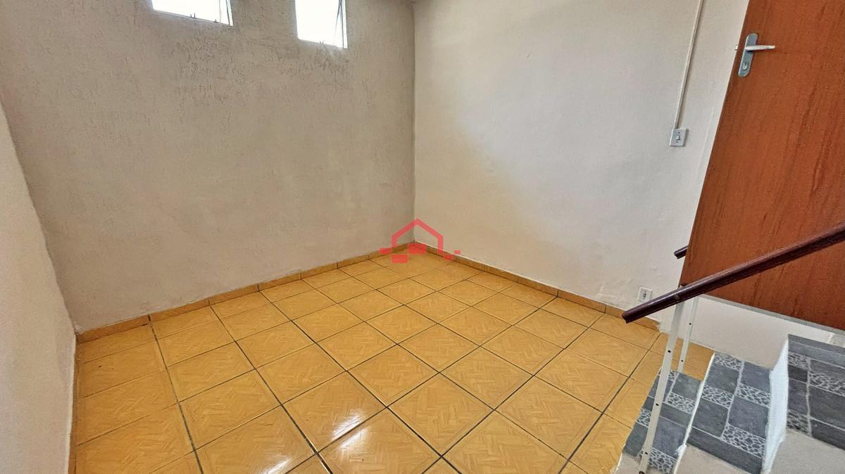 Casa, Minas Brasil, 2 Quartos, 0 Vaga