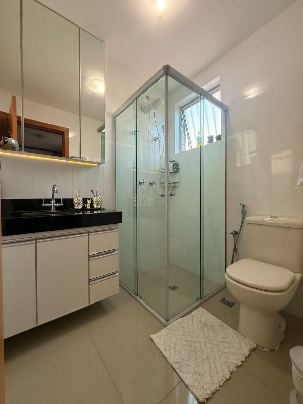 Apartamento, Sagrada Família, 3 Quartos, 2 Vagas, 1 Suíte