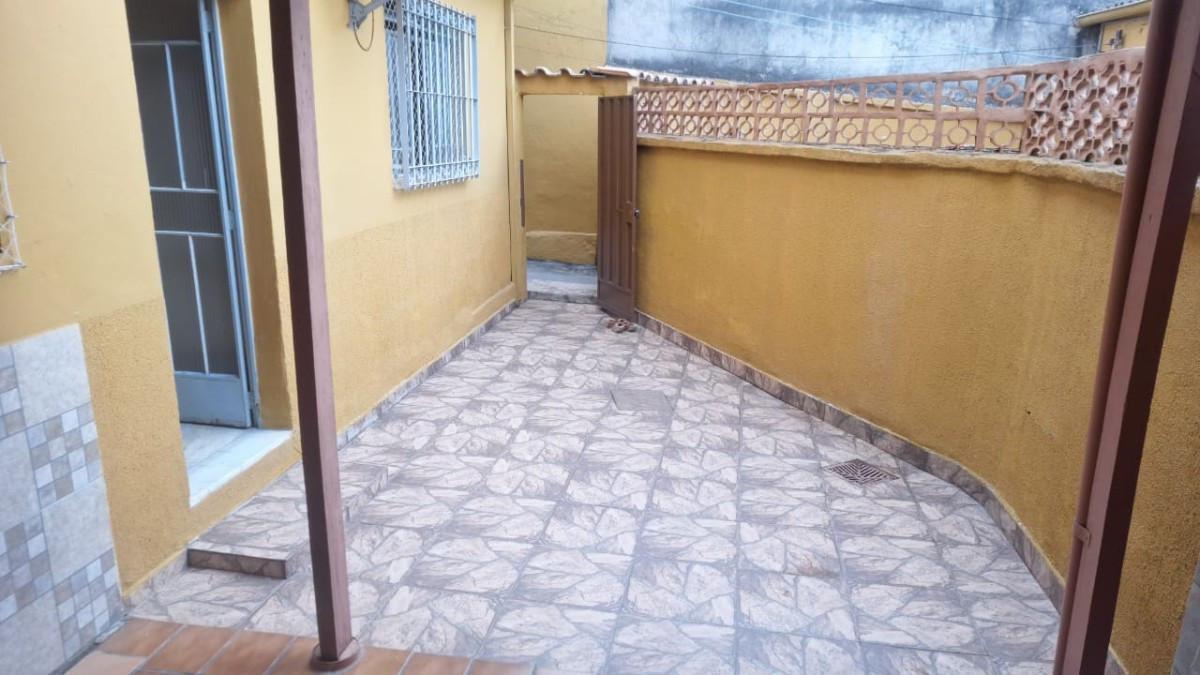 Casa, Cinquentenário, 3 Quartos, 2 Vagas, 1 Suíte