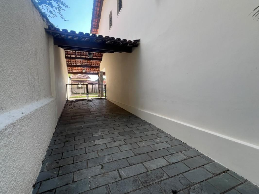 Casa Comercial, São Luiz (pampulha), 4 Quartos, 10 Vagas, 1 Suíte