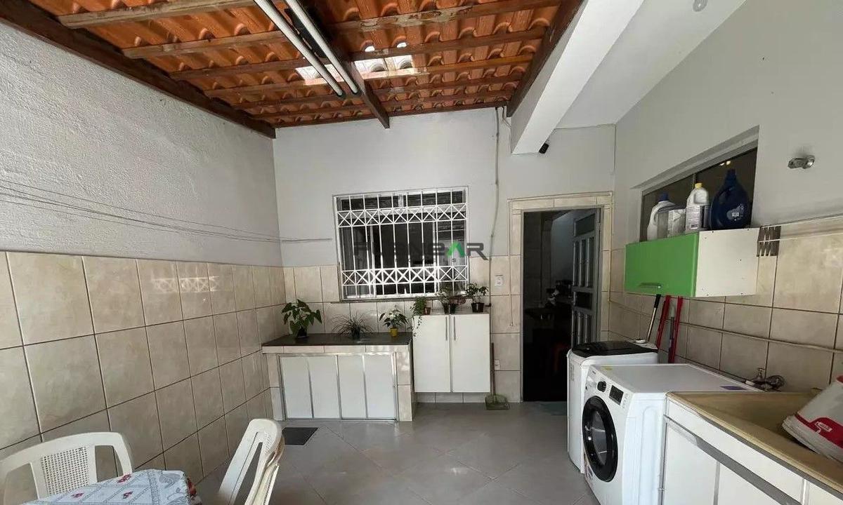 Casa, Jardim Riacho das Pedras, 3 Quartos, 6 Vagas, 2 Suítes