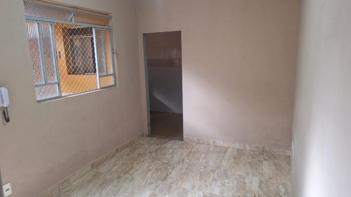 Casa, Cinquentenário, 3 Quartos, 2 Vagas, 1 Suíte