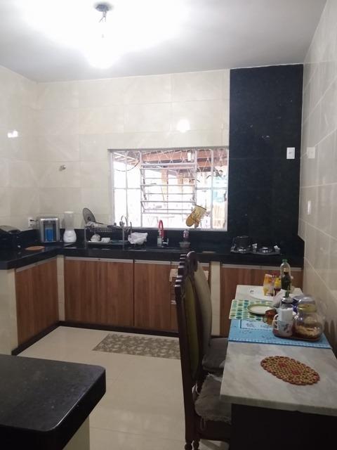 Casa, Europa, 4 Quartos, 3 Vagas, 1 Suíte