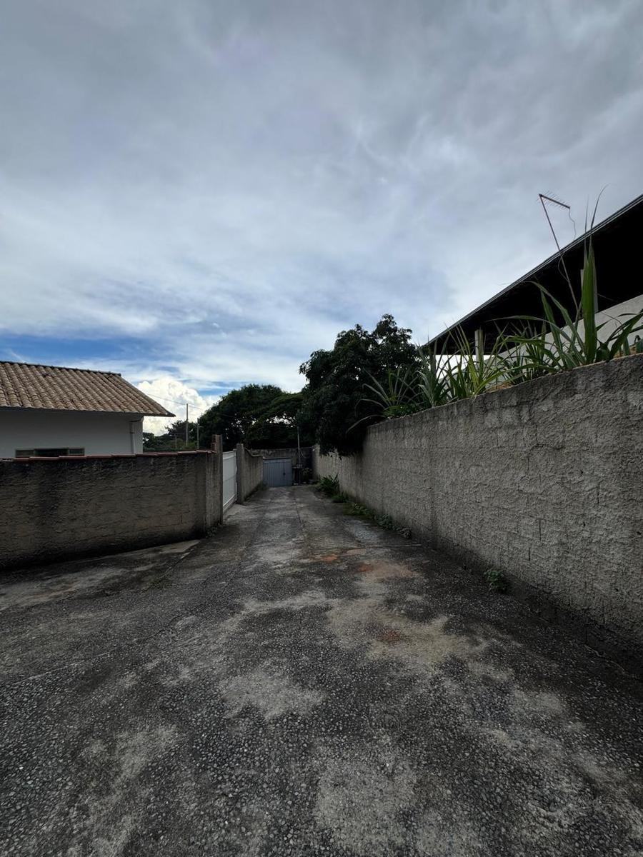 Casa, Céu Azul, 3 Quartos, 6 Vagas