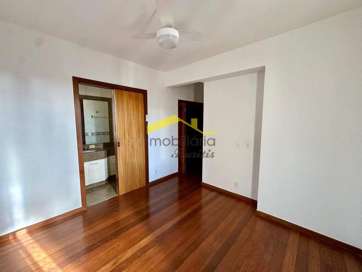 Cobertura, Buritis, 5 Quartos, 2 Vagas, 1 Suíte