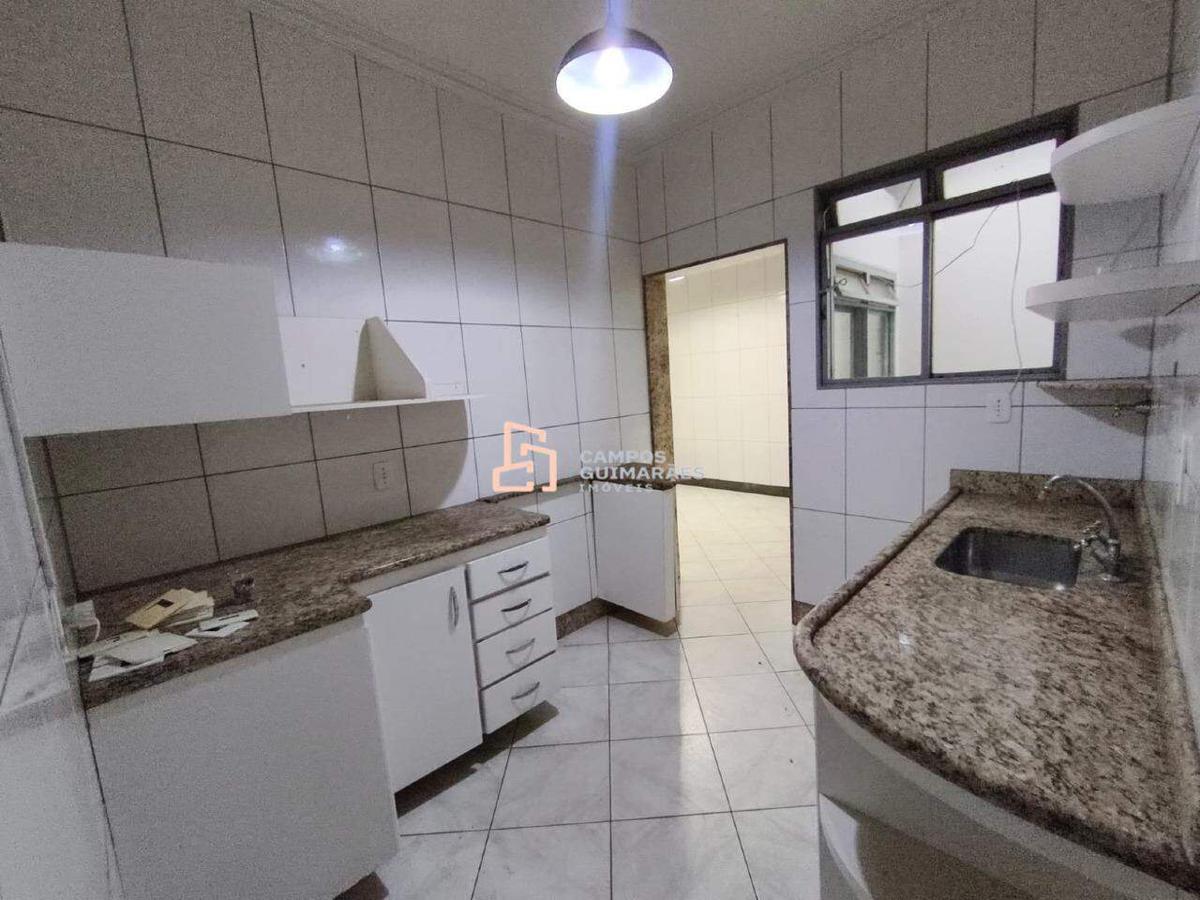 Casa Comercial, Barreiro, 3 Quartos