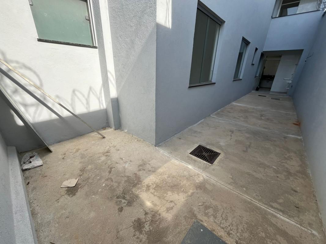 Casa, Parque Xangri-lá, 3 Quartos, 2 Vagas, 1 Suíte