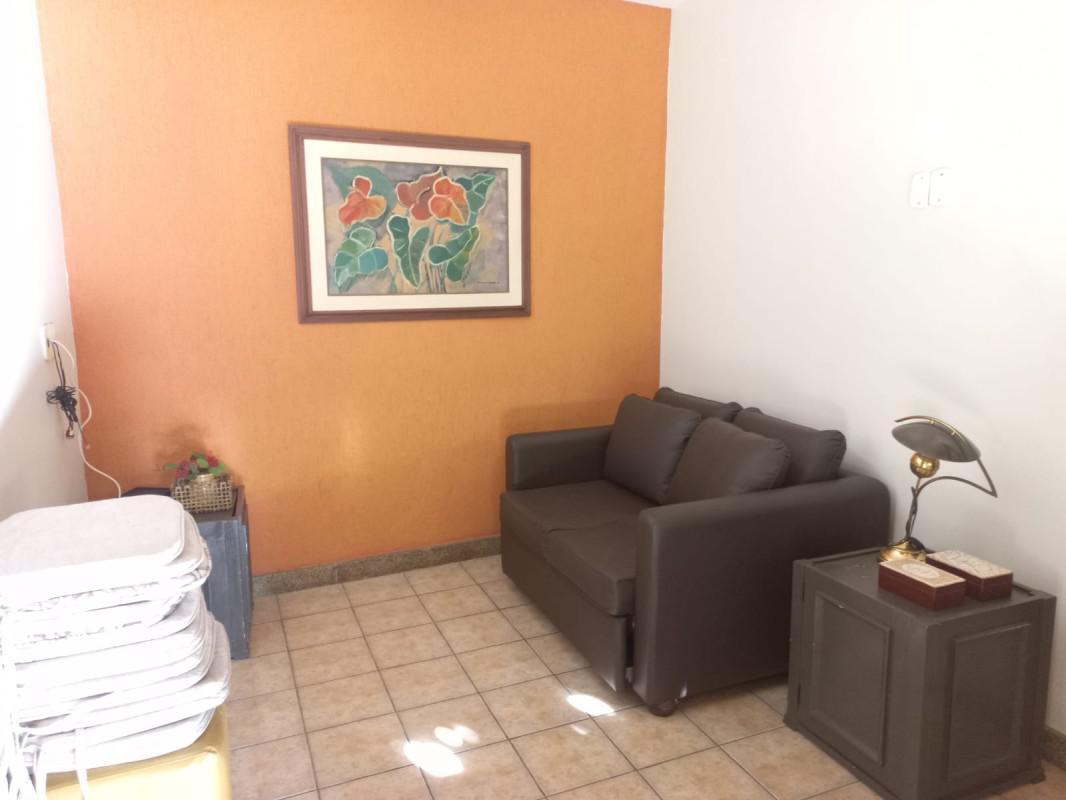 Lote, Itapoã, 1 Quarto, 4 Vagas, 1 Suíte