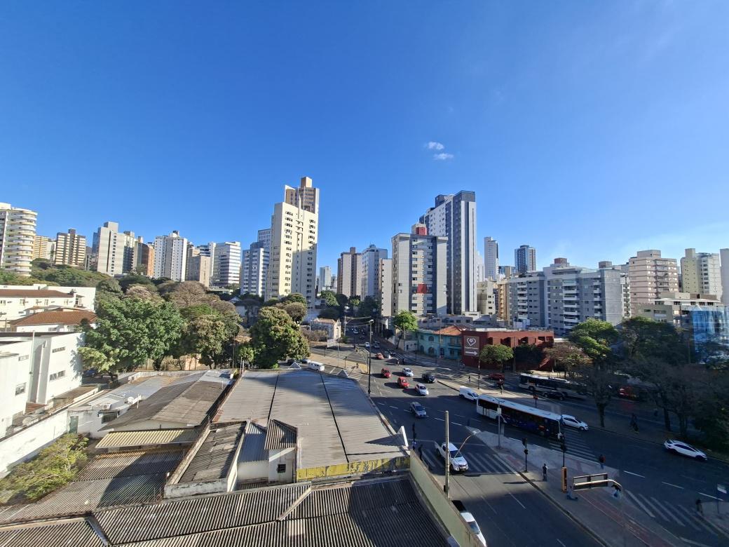 Andar, Funcionários, 0 Quarto, 6 Vagas