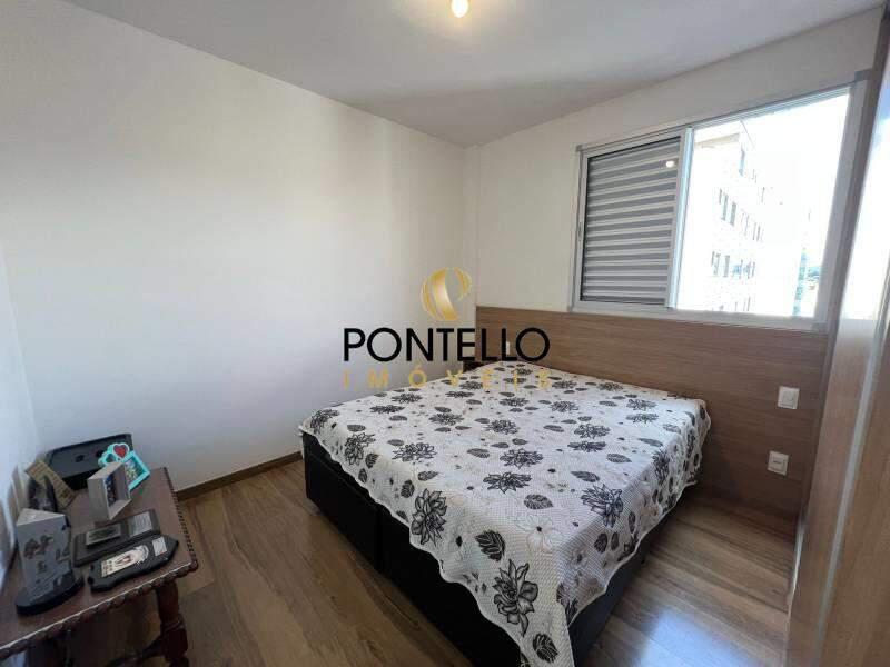 Apartamento, Sagrada Família, 3 Quartos, 2 Vagas, 1 Suíte
