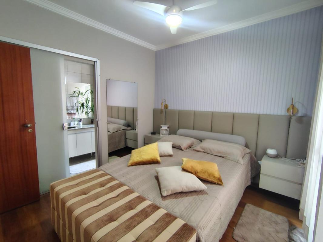 Apartamento, Barreiro, 3 Quartos, 2 Vagas, 1 Suíte