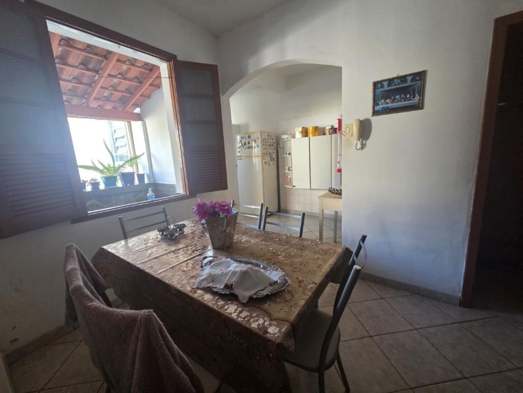 Casa, Glória, 3 Quartos, 6 Vagas, 1 Suíte
