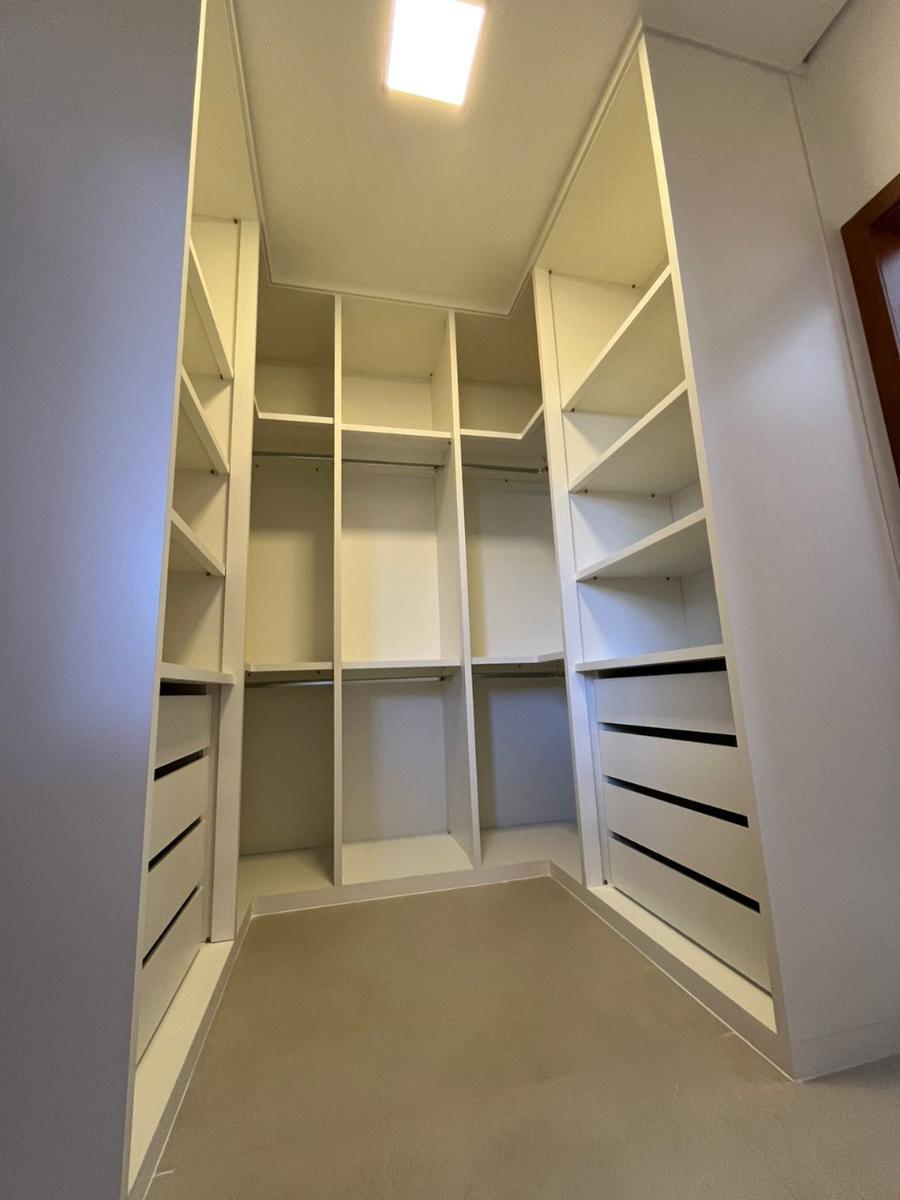 Casa, Joá, 3 Quartos, 4 Vagas, 3 Suítes