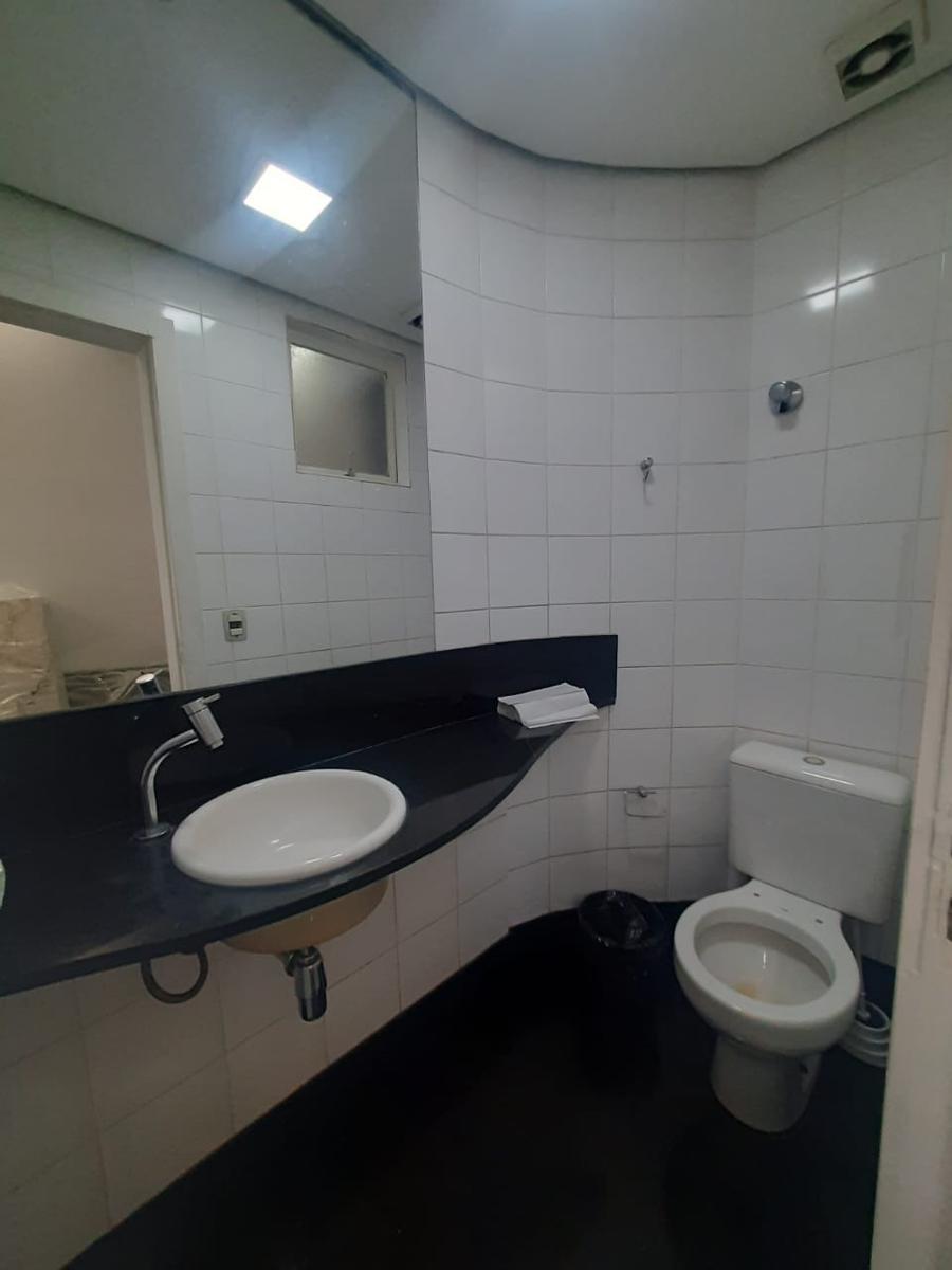 Sala, Barro Preto, 0 Quarto, 0 Vaga