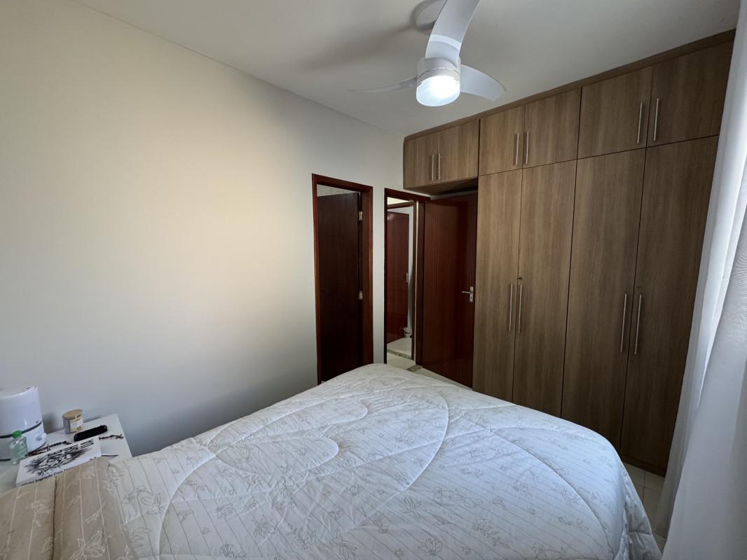 Apartamento, Sagrada Família, 4 Quartos, 2 Vagas, 1 Suíte