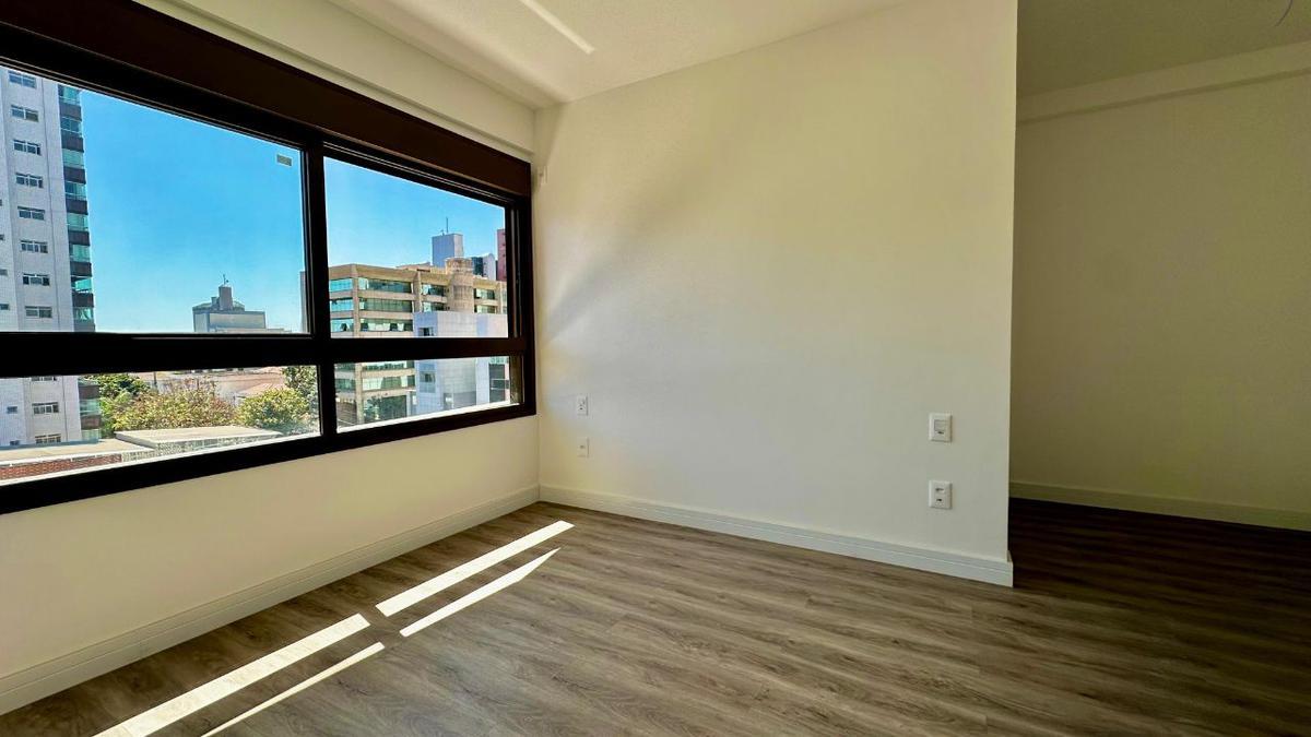 Apartamento, Santa Efigênia, 3 Quartos, 2 Vagas, 2 Suítes
