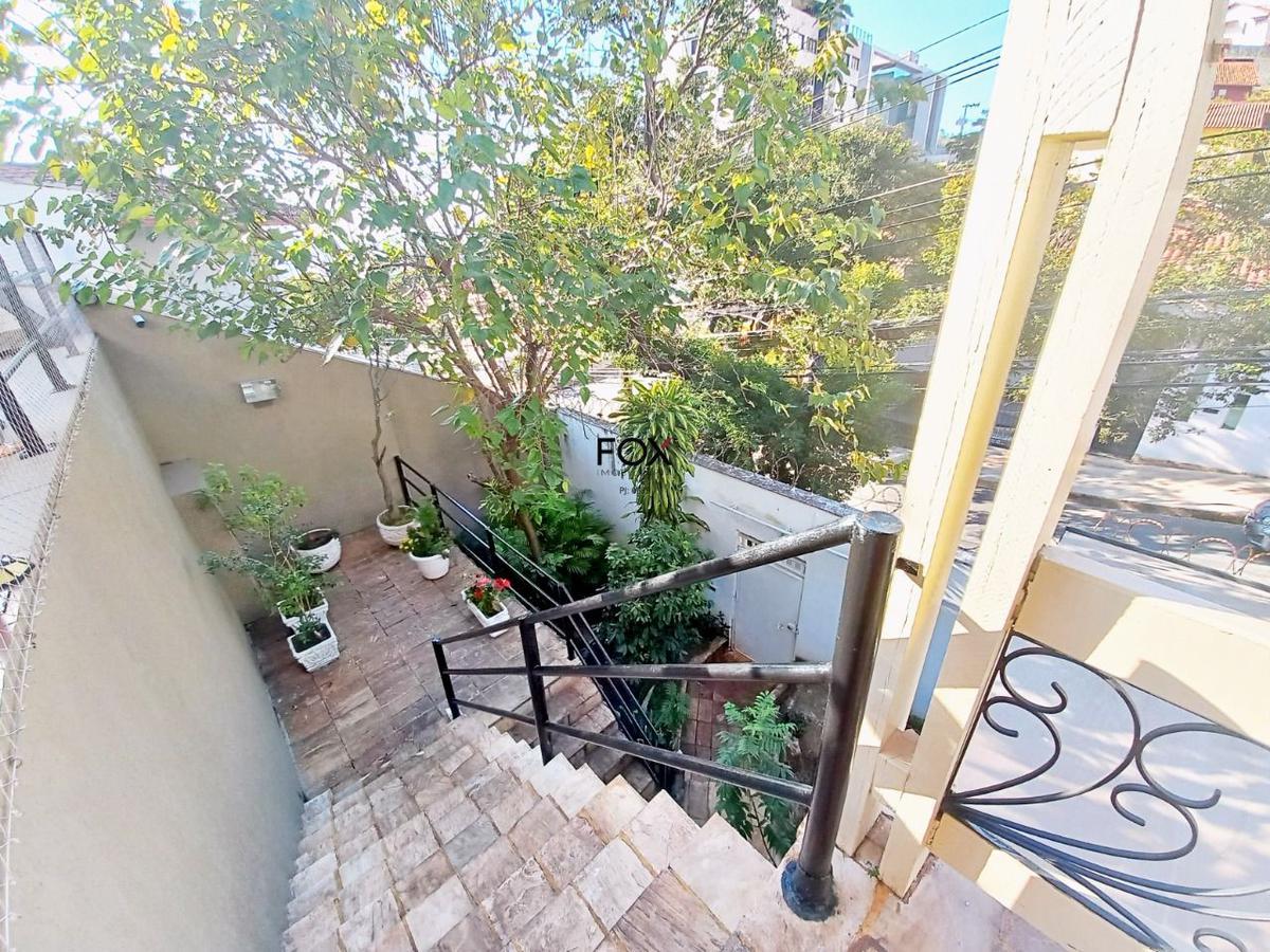 Casa, Santa Lúcia, 5 Quartos, 4 Vagas, 2 Suítes