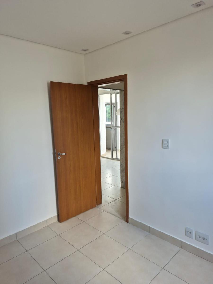 Apartamento, Centro, 3 Quartos, 2 Vagas, 1 Suíte