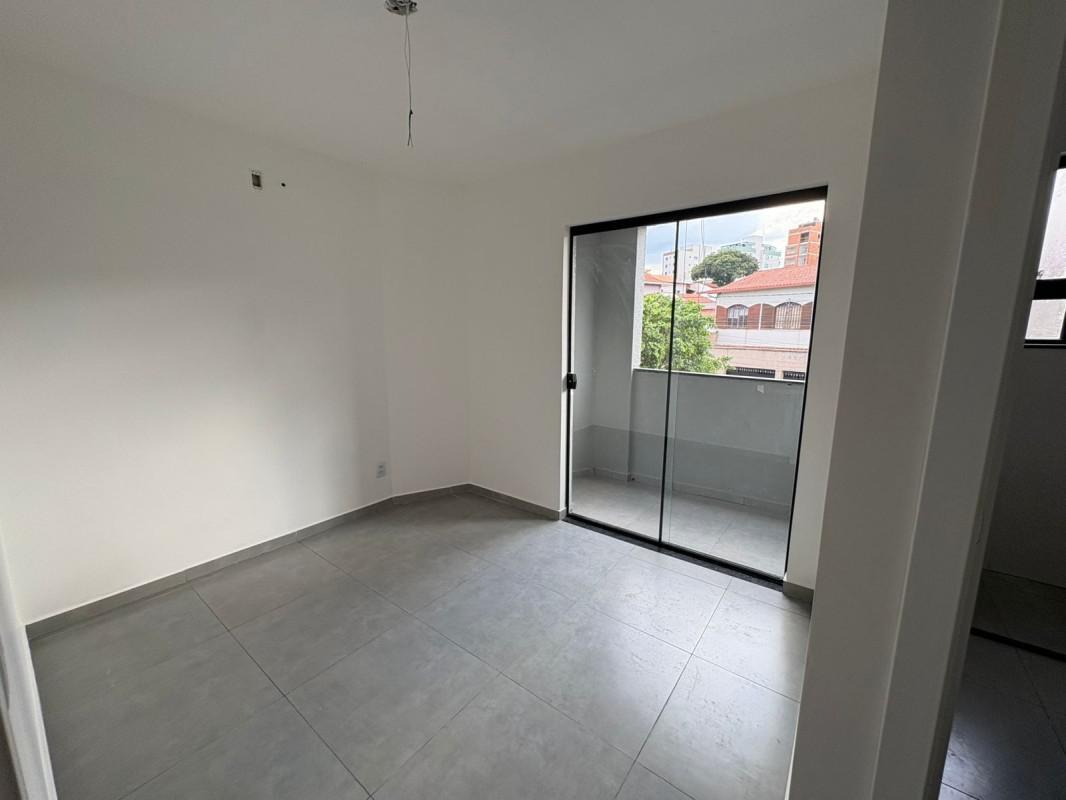 Casa, Tirol, 2 Quartos, 1 Vaga, 2 Suítes