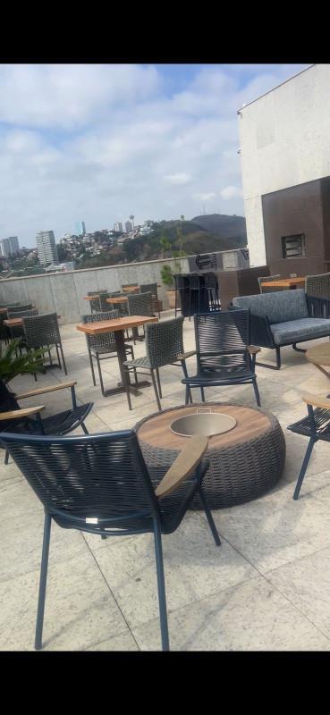 Apartamento, Estoril, 2 Quartos, 0 Vaga, 2 Suítes