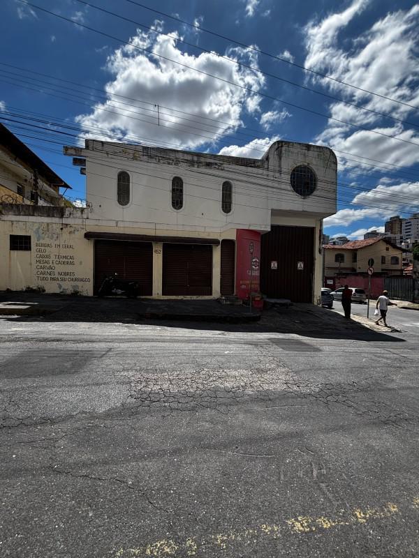 Galpão, Nova Floresta, 0 Quarto, 20 Vagas
