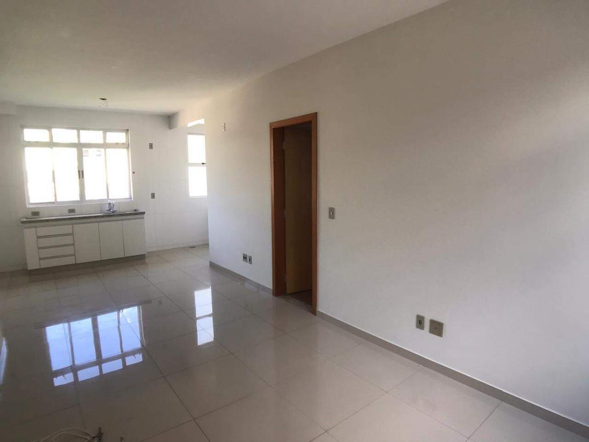 Apartamento, Estoril, 2 Quartos, 2 Vagas, 1 Suíte