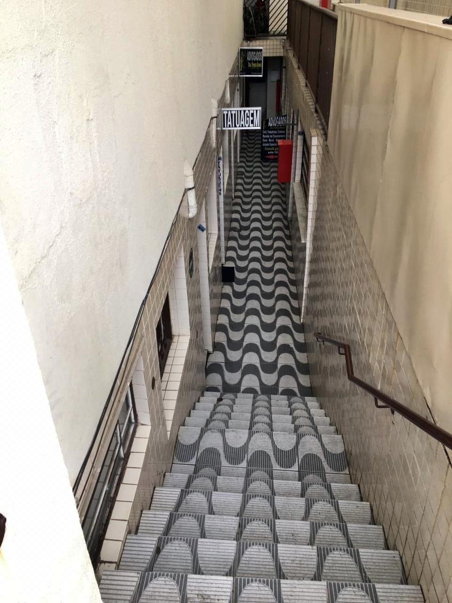 Prédio, São Benedito, 0 Quarto, 0 Vaga