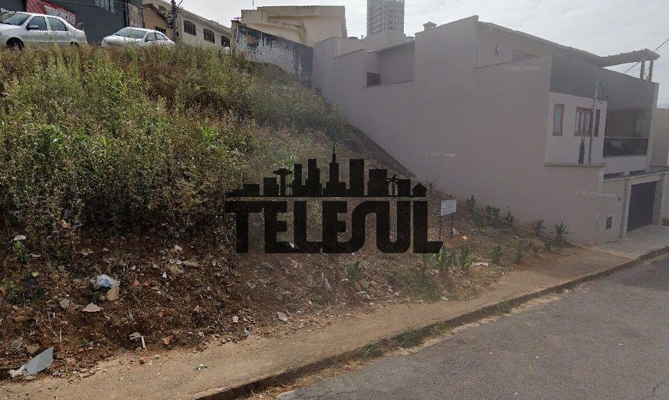 Lote, Centro, 0 Quarto, 0 Vaga