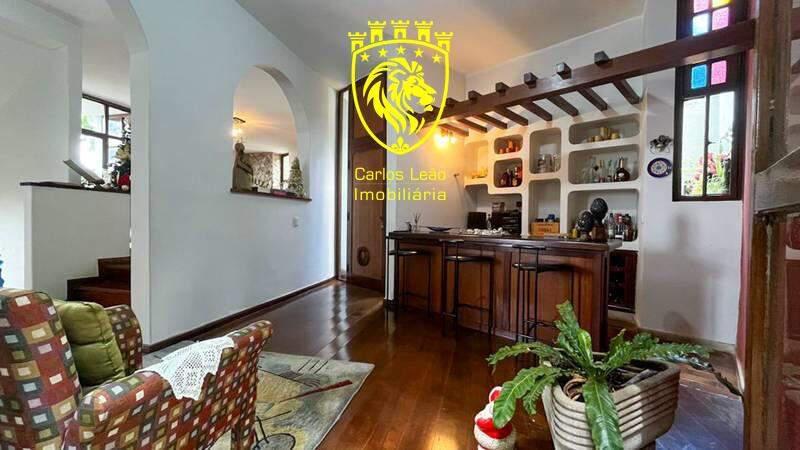 Casa, São Lucas, 4 Quartos, 5 Vagas, 3 Suítes