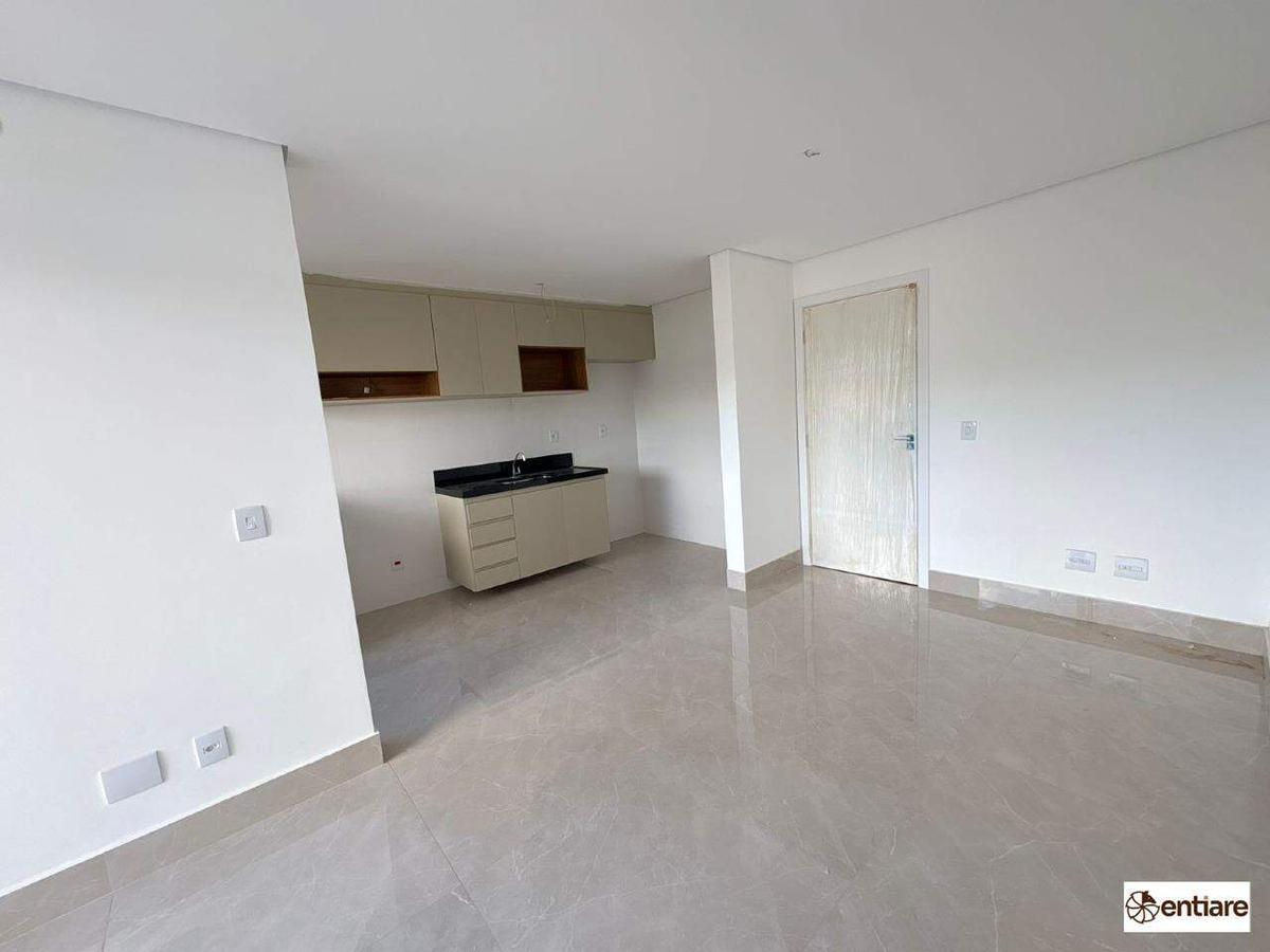 Apartamento, Centro, 2 Quartos, 2 Vagas, 1 Suíte