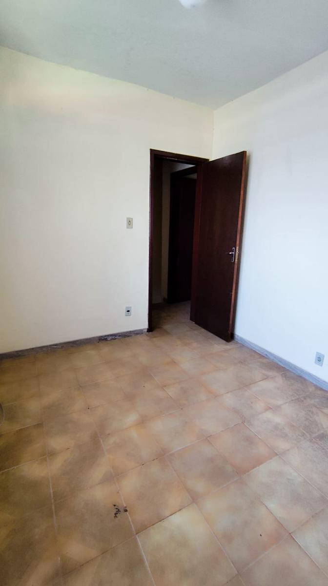 Casa, Centro, 5 Quartos, 4 Vagas, 1 Suíte