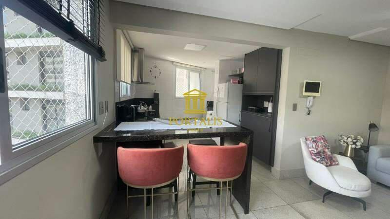Apartamento, Lourdes, 2 Quartos, 2 Vagas, 1 Suíte