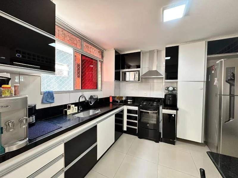 Apartamento, Buritis, 4 Quartos, 3 Vagas, 1 Suíte